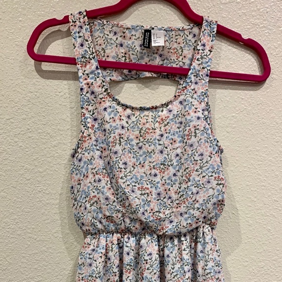 H&M | White Floral Dress - Picture 3 of 4